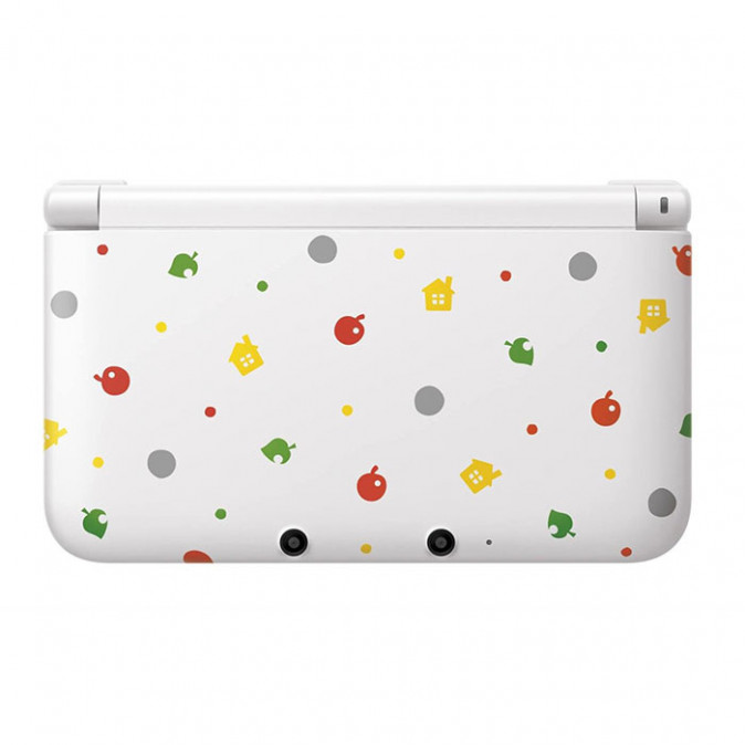 Nintendo 3DS XL Animal Crossing New Leaf Special Edition Bundle 3DS
